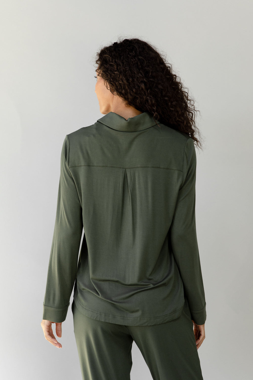 Women's Bamboo Stretch-Knit Collared Long Sleeve Button Down - Last Chance